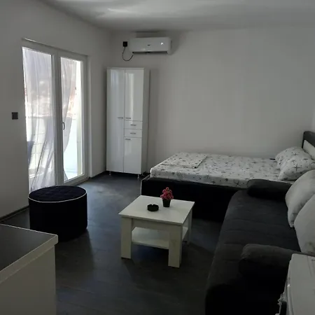 Lägenhet Studio Apartment